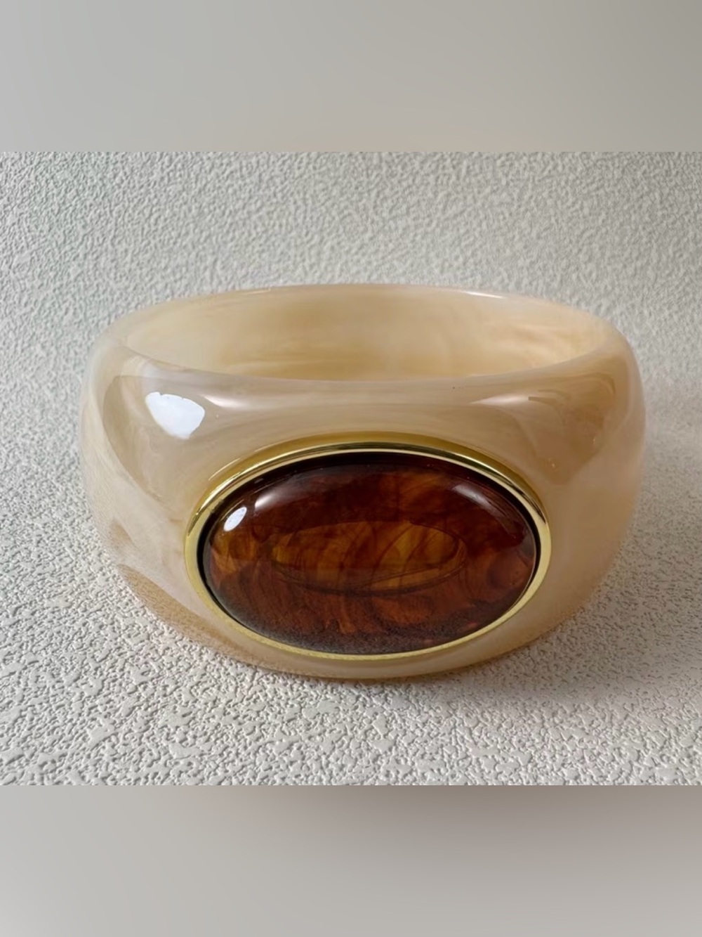 Neutral Swirl Resin Bangle Bracelet with Amber-Tone Accent